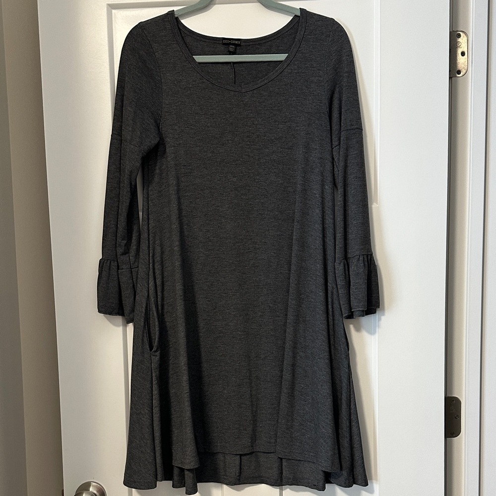 Coco + Carmen Charcoal Long Sleeve Dress